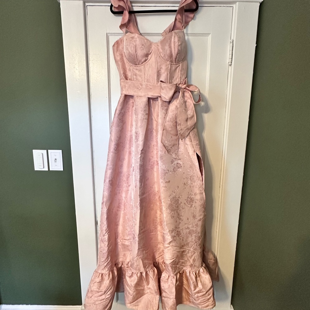 V. Chapman The Veronica Dress in Light Pink Windsor Brocade